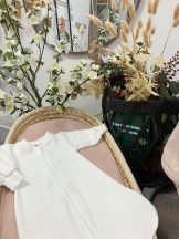 Klasszikus  bébiplüss  hálózsák, 50-56 méret-  fehér